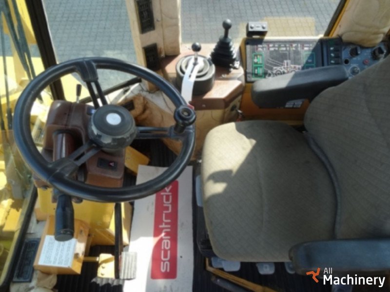 CASE 721 Frontaliniai krautuvai #1013