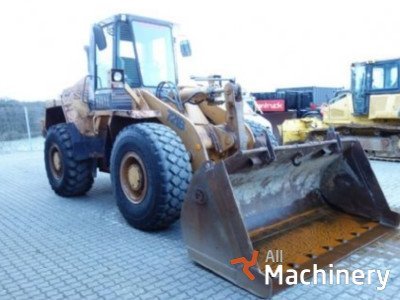 CASE 721B Frontaliniai krautuvai #1014