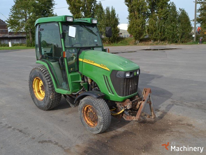 JOHN DEERE 3520 Mini traktoriai #1144