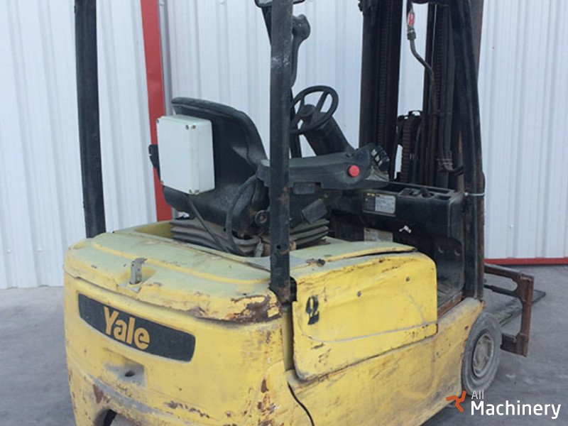 YALE ERP16VT MWB E2130 Šakiniai triračiai krautuvai #1160