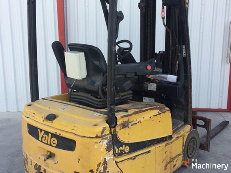 YALE ERP16VT MWB E2130 Šakiniai triračiai krautuvai #1161