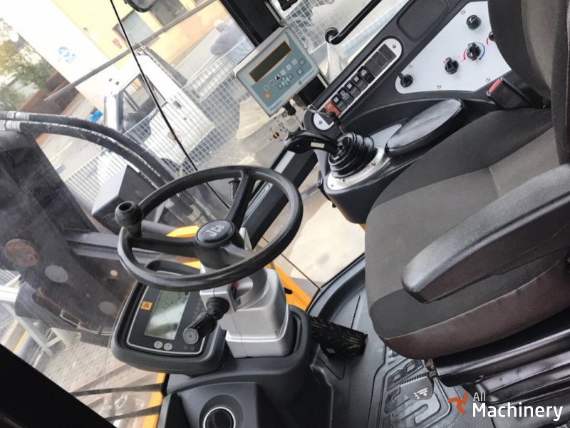 JCB 436e HT  Frontaliniai krautuvai #1238