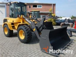 VOLVO L 35 Frontaliniai krautuvai #1308