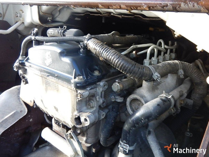 NISSAN  Cabstar 35.11/ Haulotte HTB 180  Autobokšteliai #1390