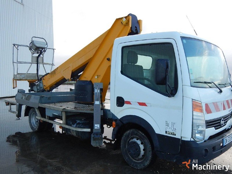 NISSAN  Cabstar 35.11/ Haulotte HTB 180  Autobokšteliai #1390