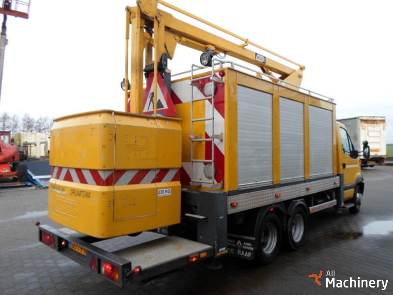 RENAULT Taurus T 220-12 Autobokšteliai #1408