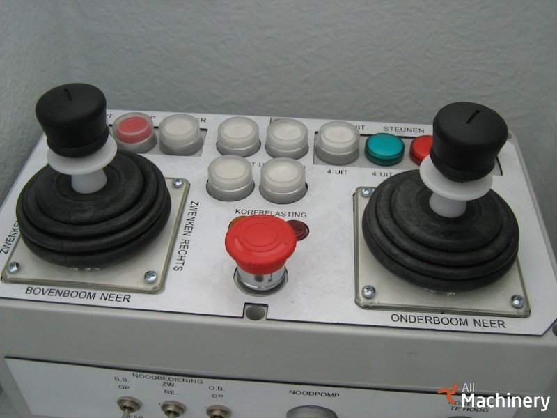 VOLKSWAGEN Crafter Autobokšteliai #141