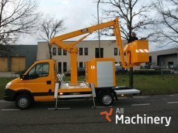 VOLKSWAGEN Crafter Autobokšteliai #143