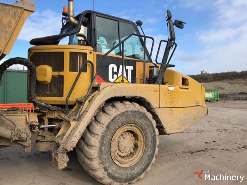 CATERPILLAR 730 Šarnyriniai dumperiai (savivarčiai) #1486