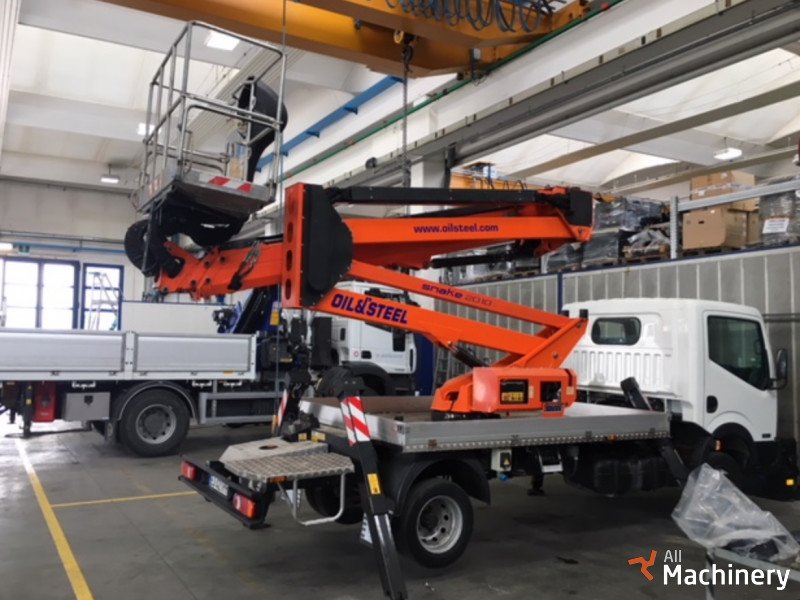 OIL&STEEL SNAKE 2010 RE Autobokšteliai #1566