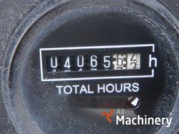 NISSAN CABSTAR 35.10 w/Multitel 160 Alu Autobokšteliai #1602