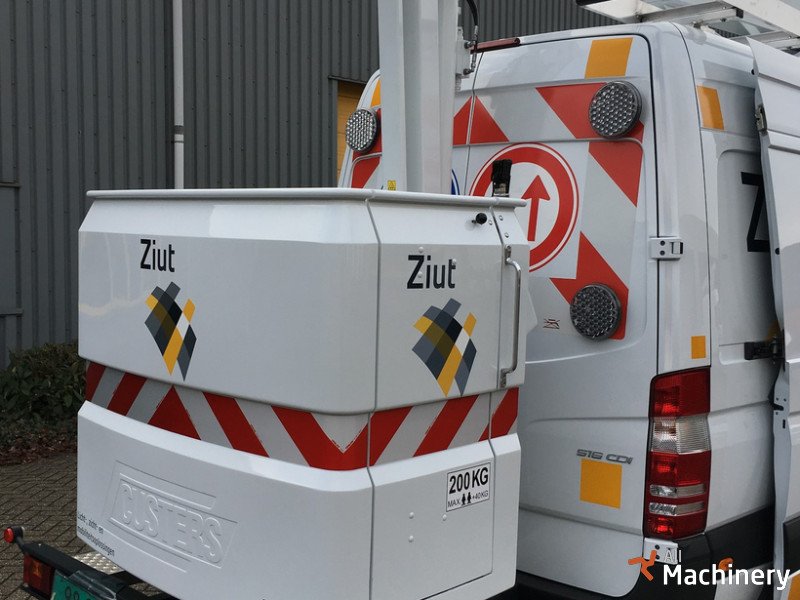 Custers Taurus 200-14 MVH Autobokšteliai #1615