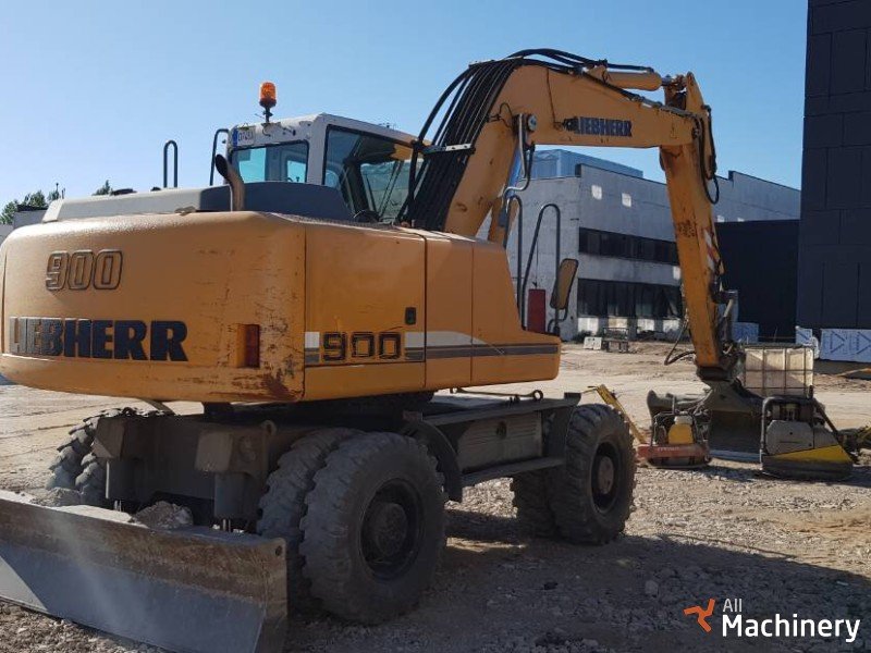 LIEBHERR A900C Ratiniai ekskavatoriai #1622