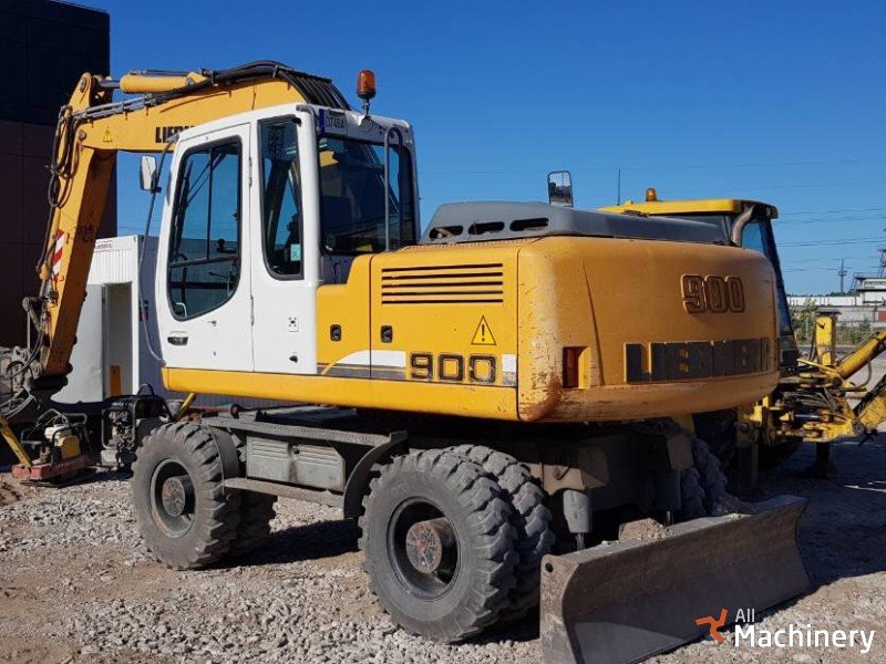 LIEBHERR A900C Ratiniai ekskavatoriai #1622