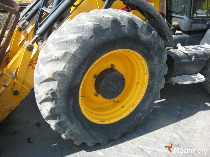 JCB 4CX Ekskavatoriai krautuvai #1680