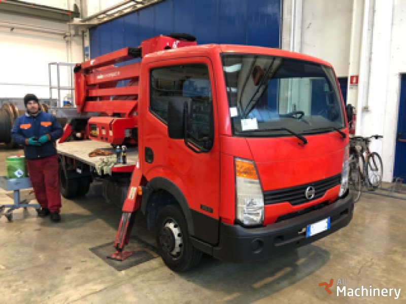 NISSAN NISSAN CABSTAR 35.11 w/Oil&Steel Snake 2010 Compact RE Autobokšteliai #1811