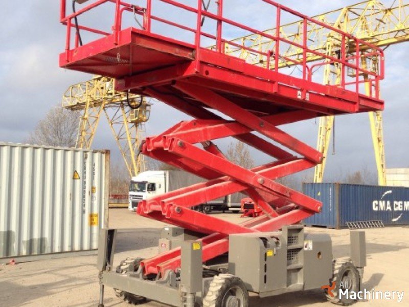 CUSTERS Heavy duty Mobilių bokštinių pastolių nuoma #195