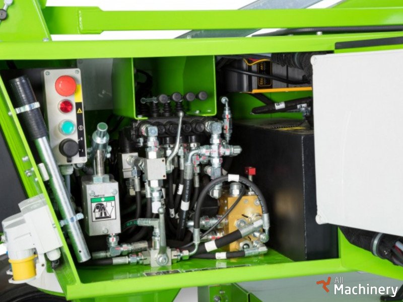 NIFTYLIFT SD120T Teleskopiniai keltuvai #2048