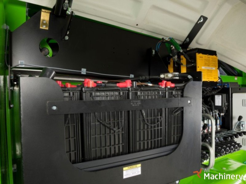 NIFTYLIFT HR28 4x4  Teleskopiniai keltuvai #2054