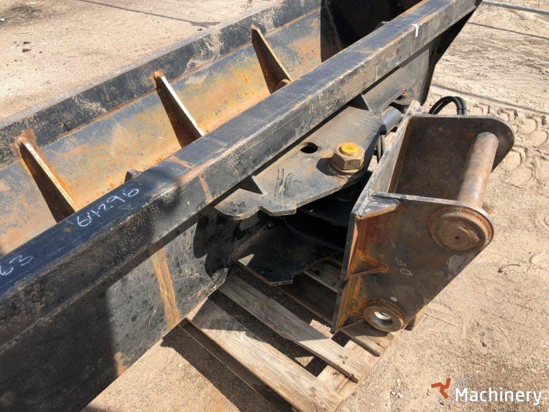 LIEBHERR SW33 Kitos dalys #2095