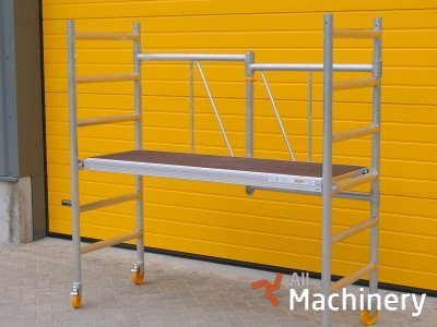 CUSTERS Foldable Mobilūs bokštiniai pastoliai #213