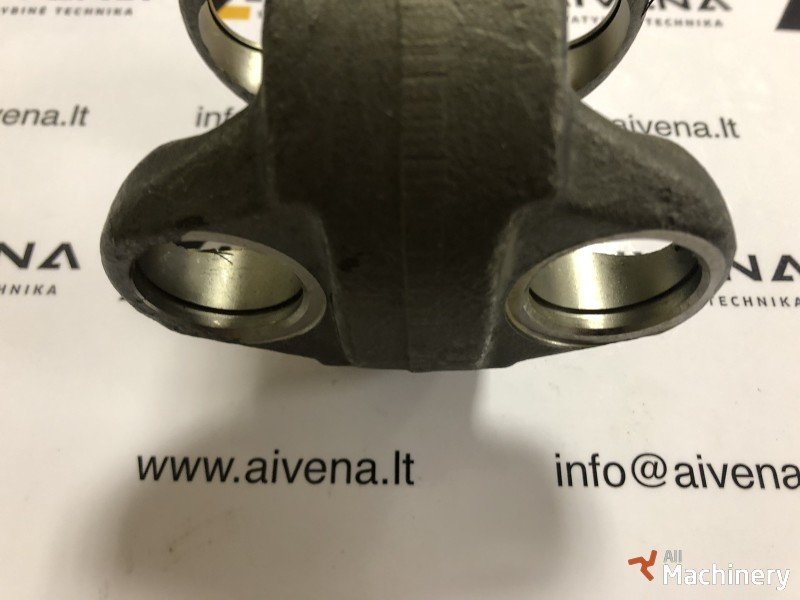 JOHN DEERE JOHN DEERE ER46215 Traktorių transmisijos ir vairo sistemos dalys #2410