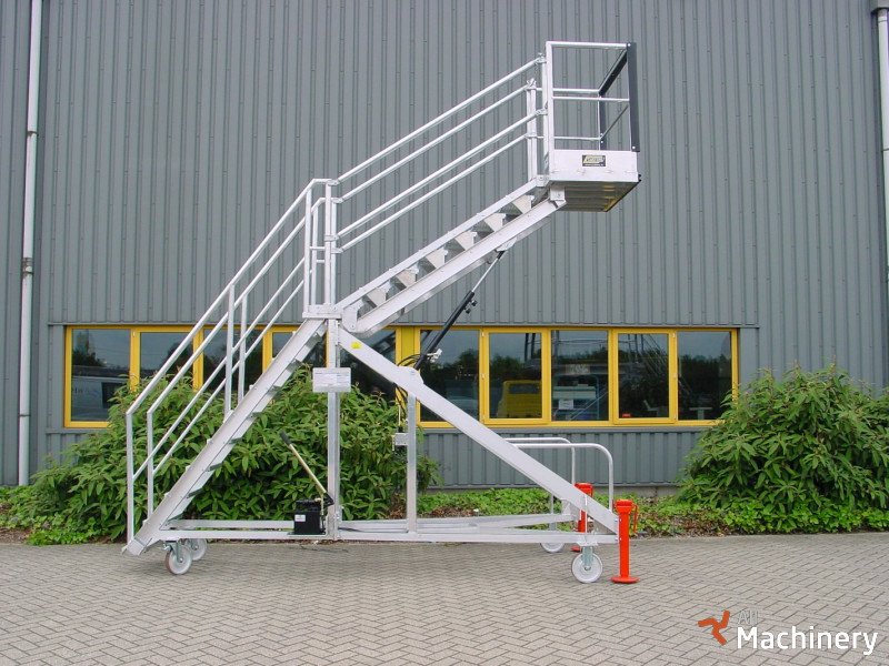 CUSTERS Aviaciniai pastoliai Aviaciniai pastoliai #2985