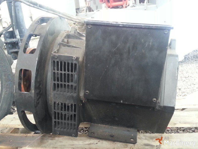 STAMFORD BC 164 Generatoriai 10-50 kw #3245