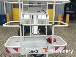 CUSTERS Verda 12 vikšriniai keltuvai #4050