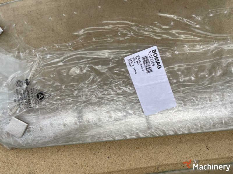 HBM Nobas 32121169 Kabinos ir kėbulo dalys #4187