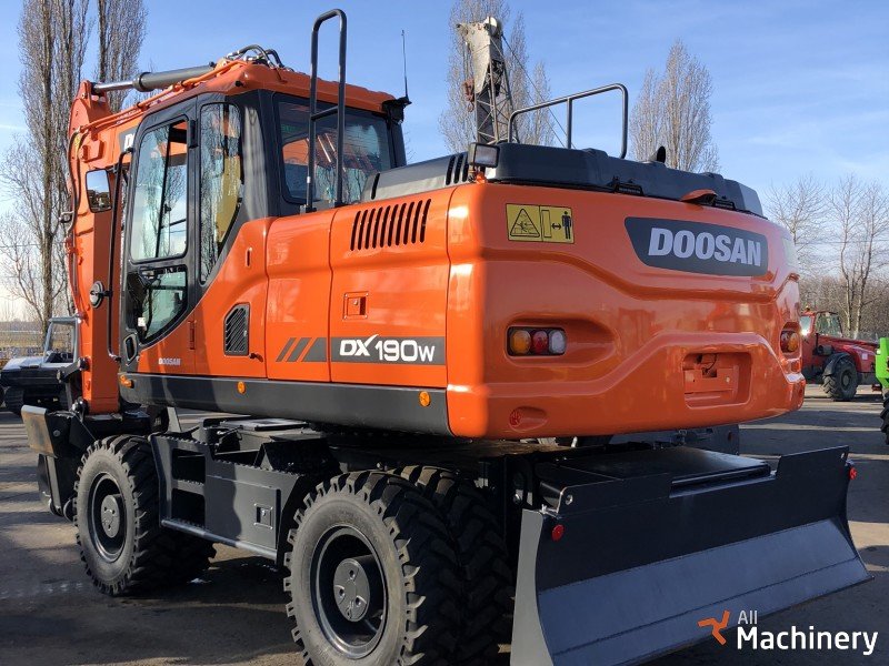 TEREX TW190 Ratinių ekskavatorių nuoma #4198