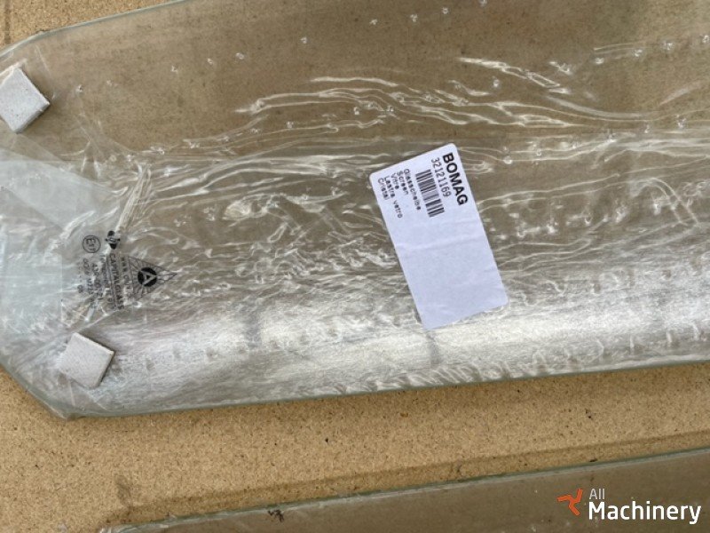 BOMAG 32121169 Kabinos ir kėbulo dalys #4332