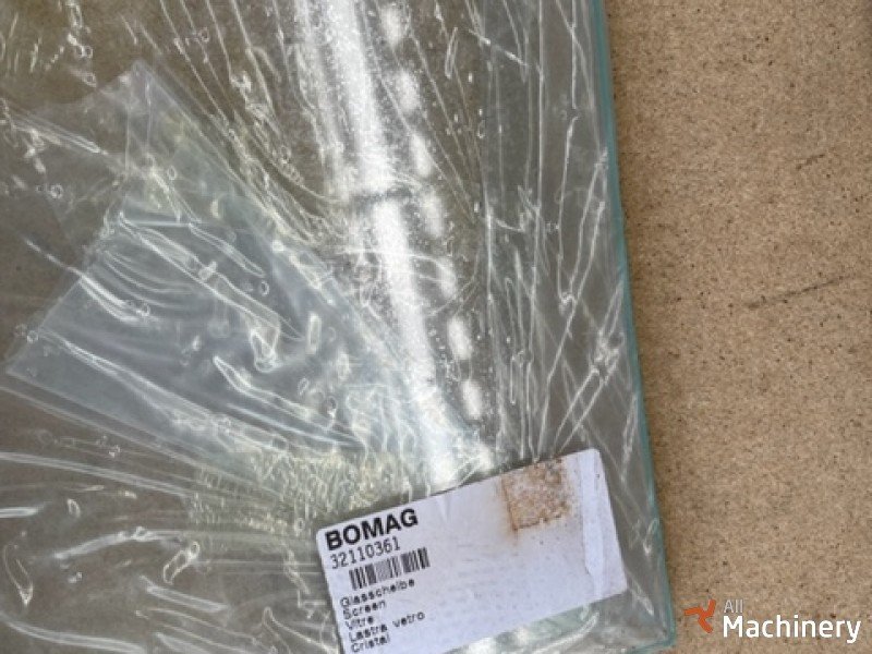 BOMAG 32110361 Kabinos ir kėbulo dalys #4346
