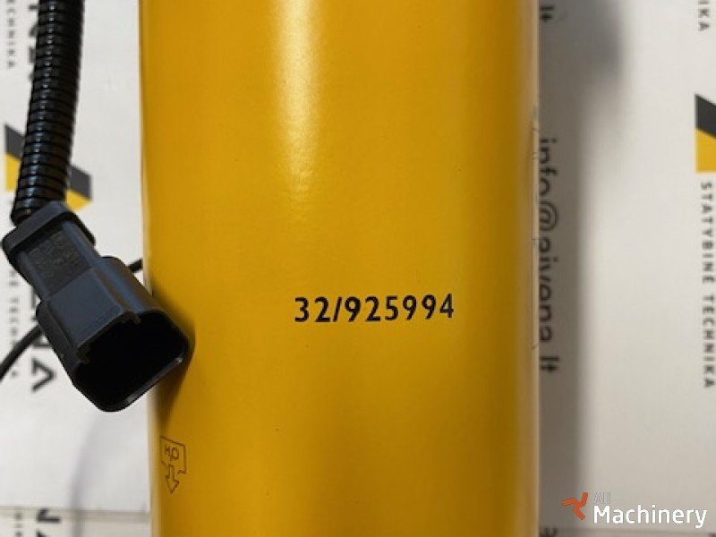 JCB 332/D6723 Krautuvų varikliai ir jų dalys #5461