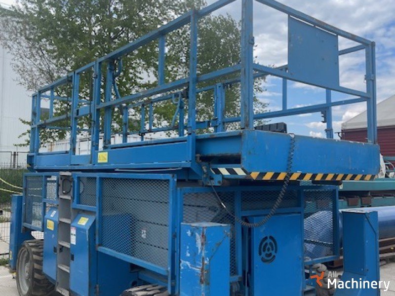 GENIE GS4390 Žirklinių keltuvų nuoma #5518