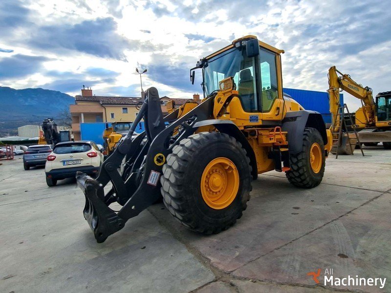 VOLVO L90H Frontaliniai krautuvai #5553