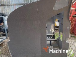 MANITOU 53005625 Krautuvų kabinos ir kėbulo dalys #5584