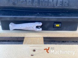 OTHER Grammer MSG85 Seat Suspension Traktorių kabinos ir kėbulo dalys #5607