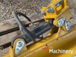 BOBCAT Leveling Bucket Kitos dalys #5739