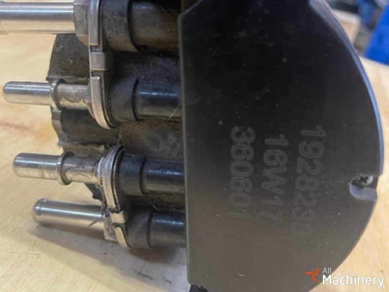 DAF 1928238 Vilkikų elektros įrangos dalys #5941