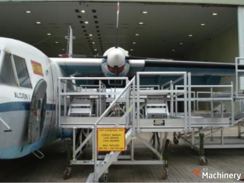 CUSTERS Custers Aviaciniai pastoliai #606