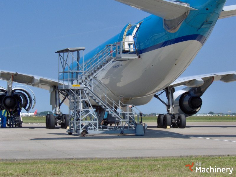 CUSTERS Custers Aviaciniai pastoliai #609