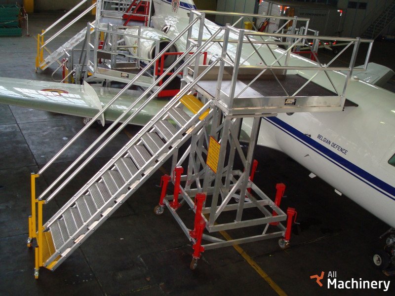 CUSTERS Custers Aviaciniai pastoliai #612