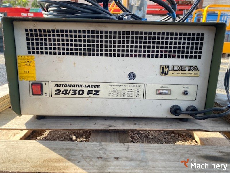 OTHER Battery Charger 24/30 FZ Elektros įranga #7053