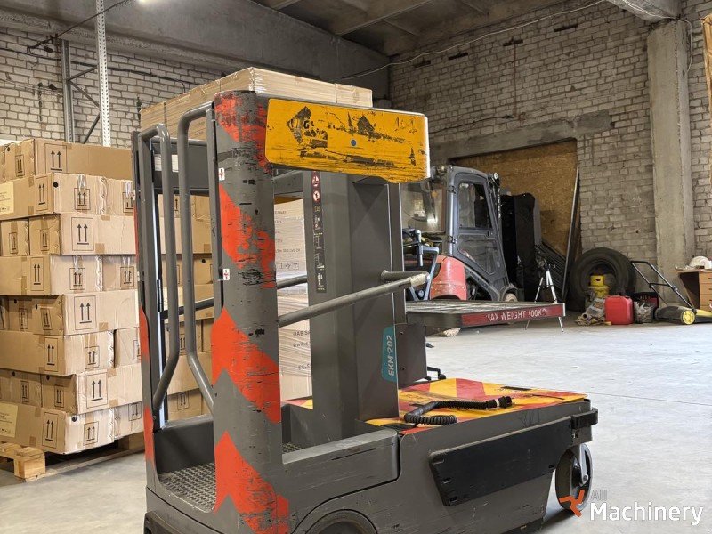 JUNGHEINRICH EKM202 Užsakymų komplektavimo mašinos #7559