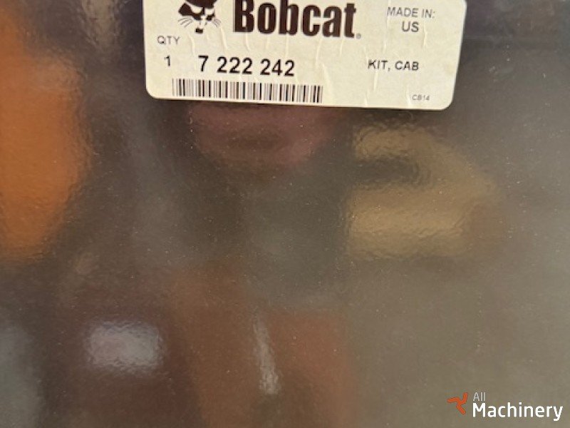 BOBCAT Cabin 7222242 Kabinos ir kėbulo dalys #7579