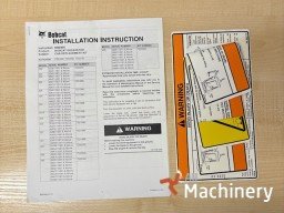 BOBCAT 7134657 Kabinos ir kėbulo dalys #7752