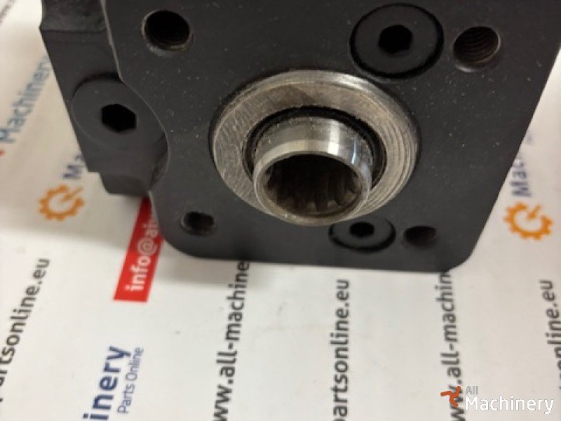 LIEBHERR 10280380 Transmisijos ir vairo sistemos dalys #7826