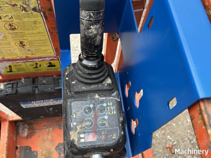 DINGLI Žirklinis keltuvas pardavimui Žirkliniai keltuvai #7914