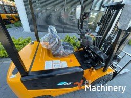 GUNTER GROSSMANN J25AC 4.5M Šakiniai krautuvai #7992